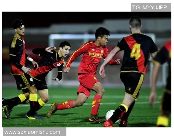 赛后复盘：上海足球队与武汉足球队的团队协作与战术分析